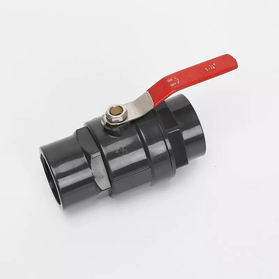 Gli ss rossi trattano la valvola a sfera di plastica 150PSI pieno della valvola a sfera 63mm del PVC