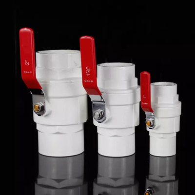 Pressione di plastica 145psi del PVC della valvola a sfera d'acciaio ad alta pressione della maniglia