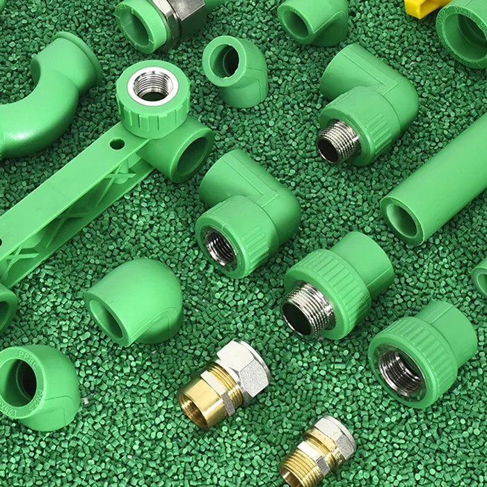 Il maschio del gomito 25mm PPR di pollice PPR di 1/2 ha infilato gli accessori per tubi di plastica del gomito