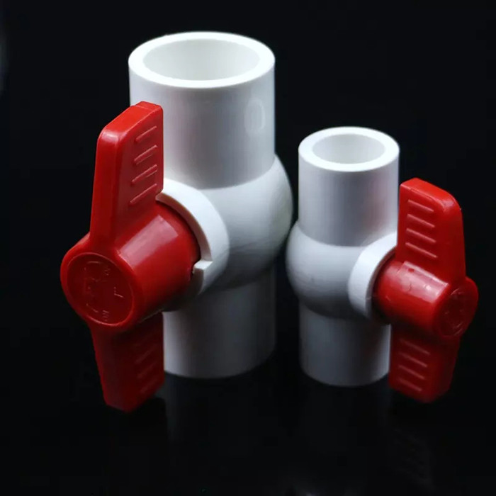 Il PVC bianco ha infilato la valvola di plastica conica del tubo del foro di passaggio 110mm